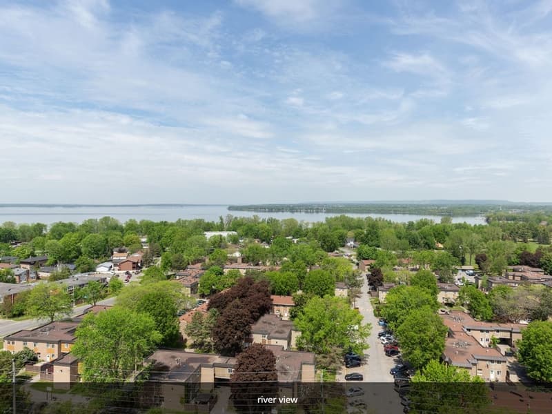 Sunset-Sunview Heights — Bachelor - Photo 25