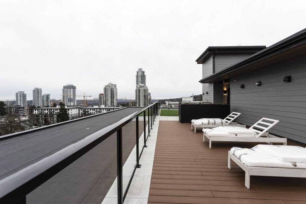 The CoMo Apartments — Bachelor - Photo 20
