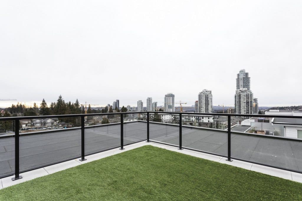 The CoMo Apartments — Bachelor - Photo 21