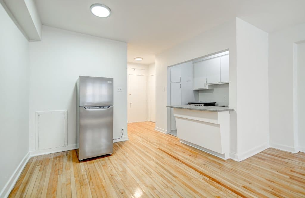 1433 Towers — Studio (Bachelor) - Photo 31