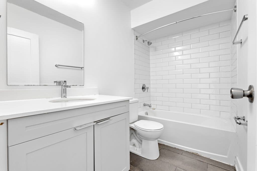 Beaverbrook Lane — 2 Bedrooms - Photo 12