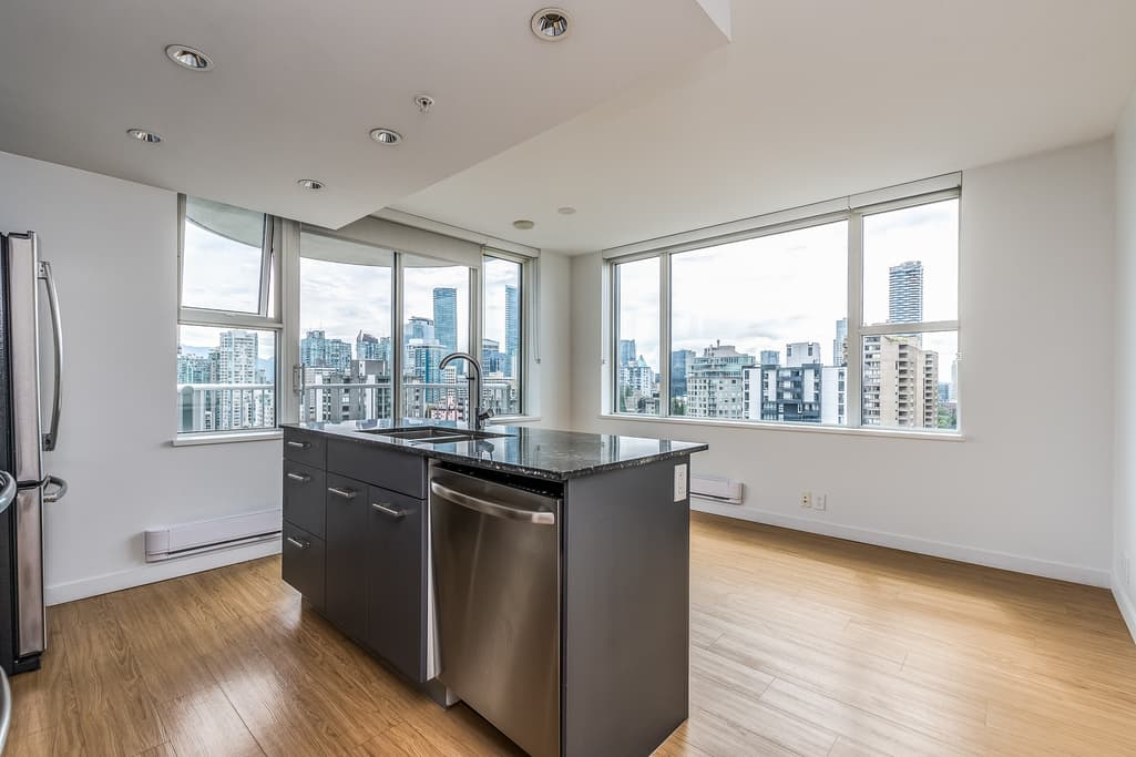 The Lauren — 3 Bedrooms - Photo 27
