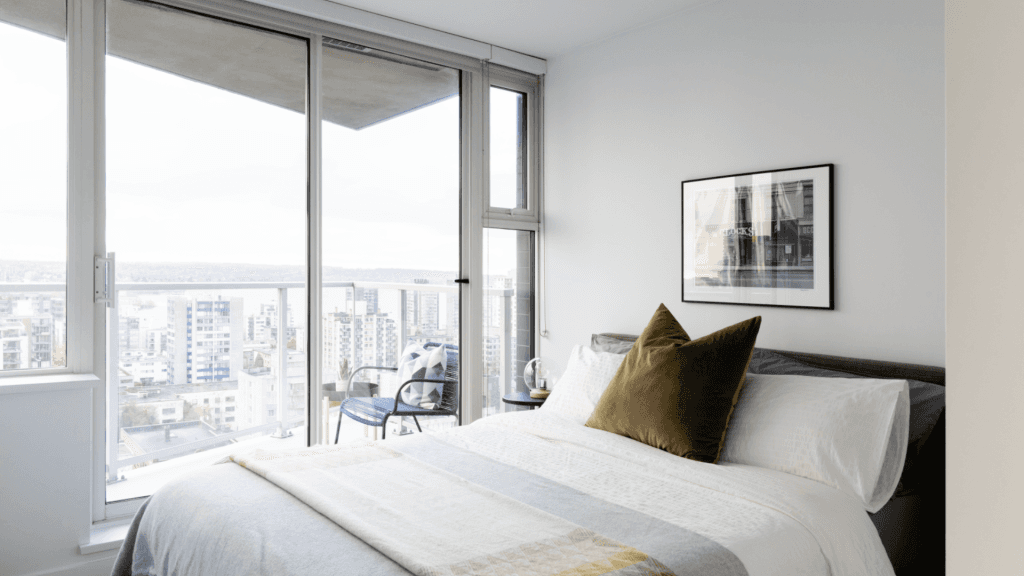 The Lauren — 3 Bedrooms - Photo 12