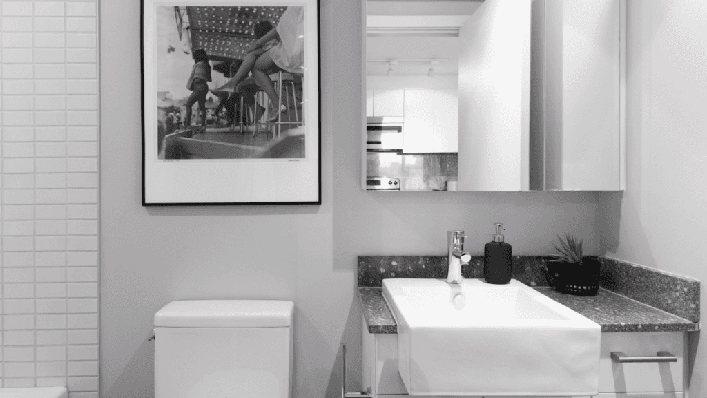 The Lauren — 3 Bedrooms - Photo 18
