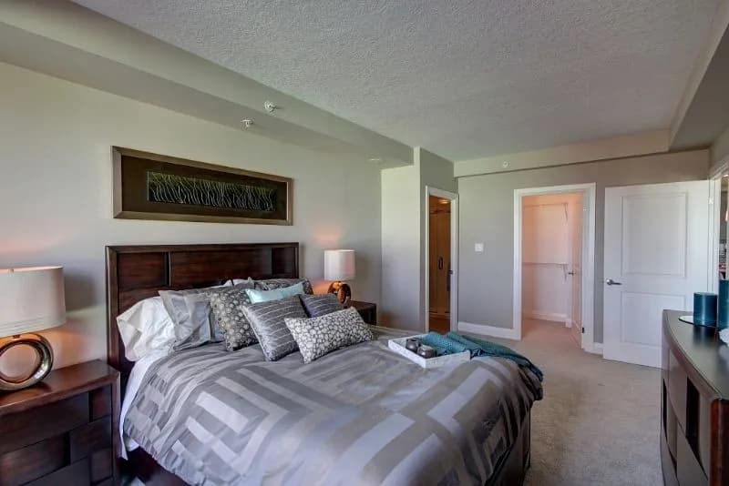 WaterCrest Apartments — 2 Bedrooms + Den - Photo 25