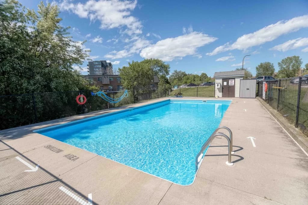 Algonquin Apartments — 2 Bedrooms - Photo 13