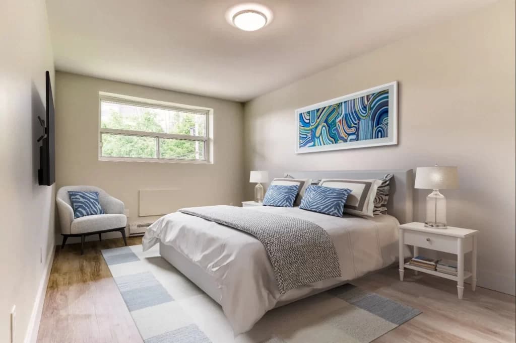 Laurentian — 3 Bedrooms - Photo 6