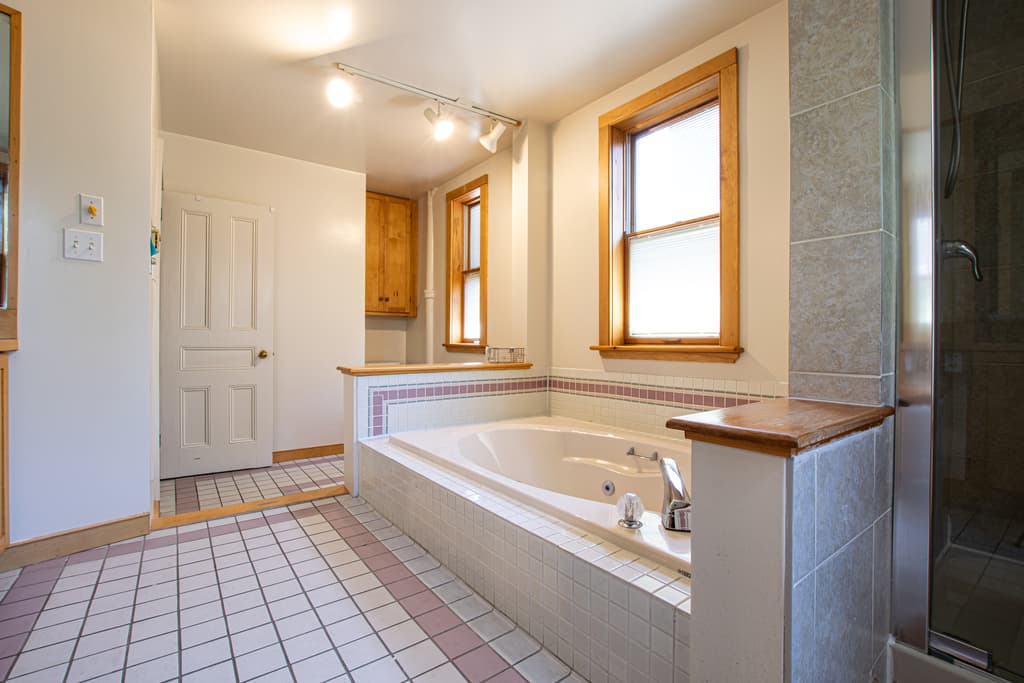 Student Housing — Room - Photo 12