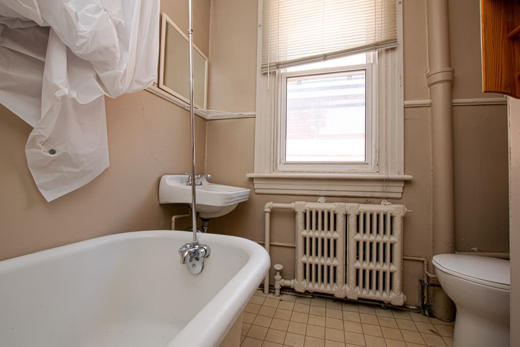 Student Housing — Room - Photo 27