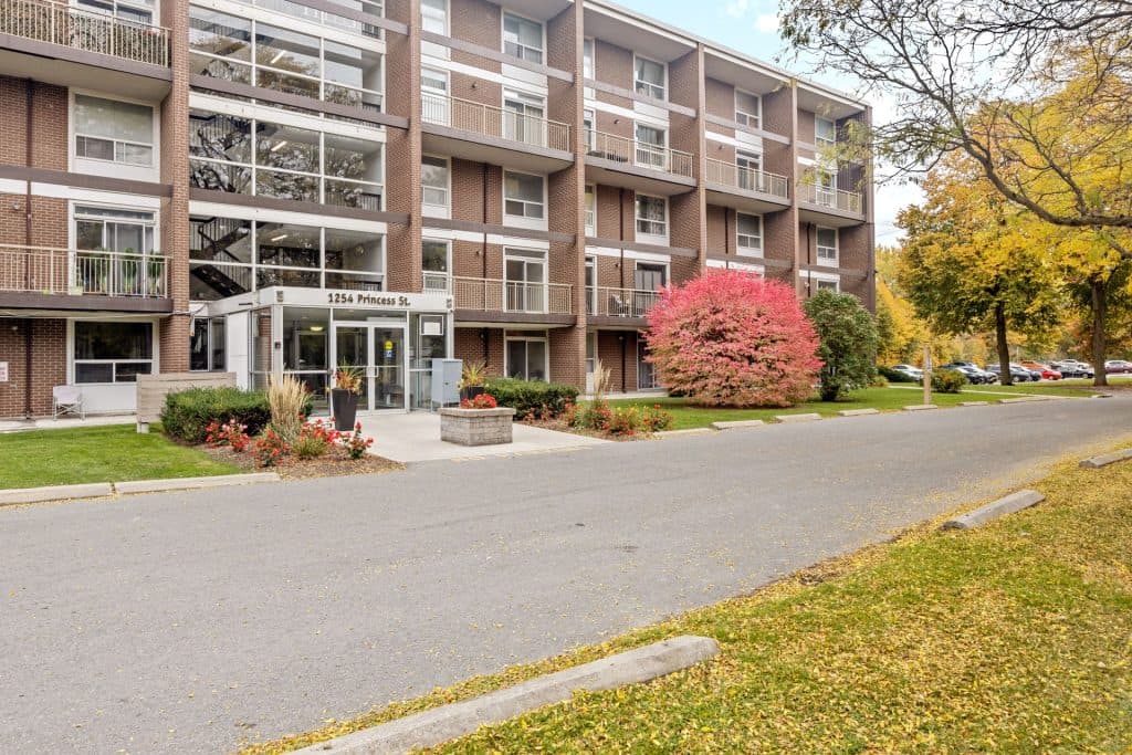 Waverly Apartments — 2 Bedrooms