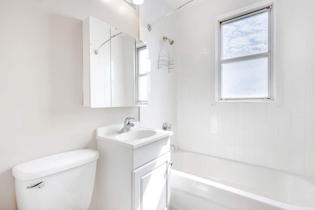 Engelhart Apartments — Clairlea 1 Bedroom - Photo 3