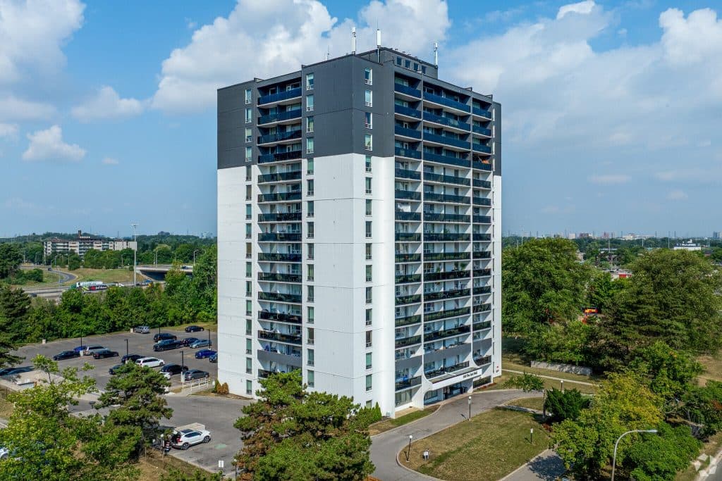 The East Mall Apartments — 1 Bedroom - Photo 3