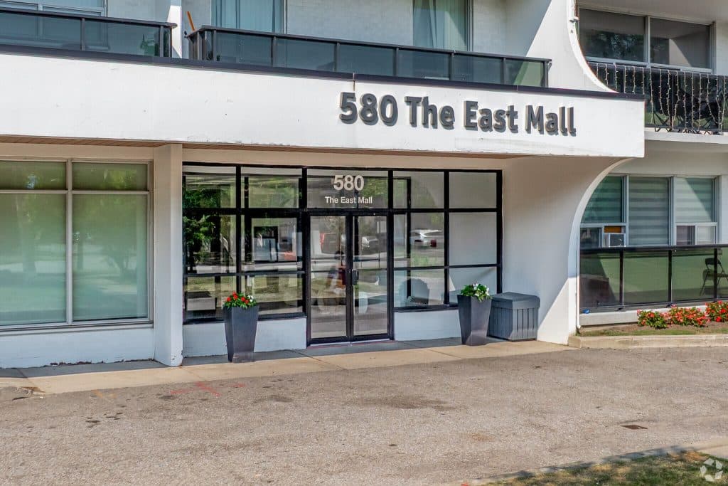 The East Mall Apartments — 1 Bedroom - Photo 4