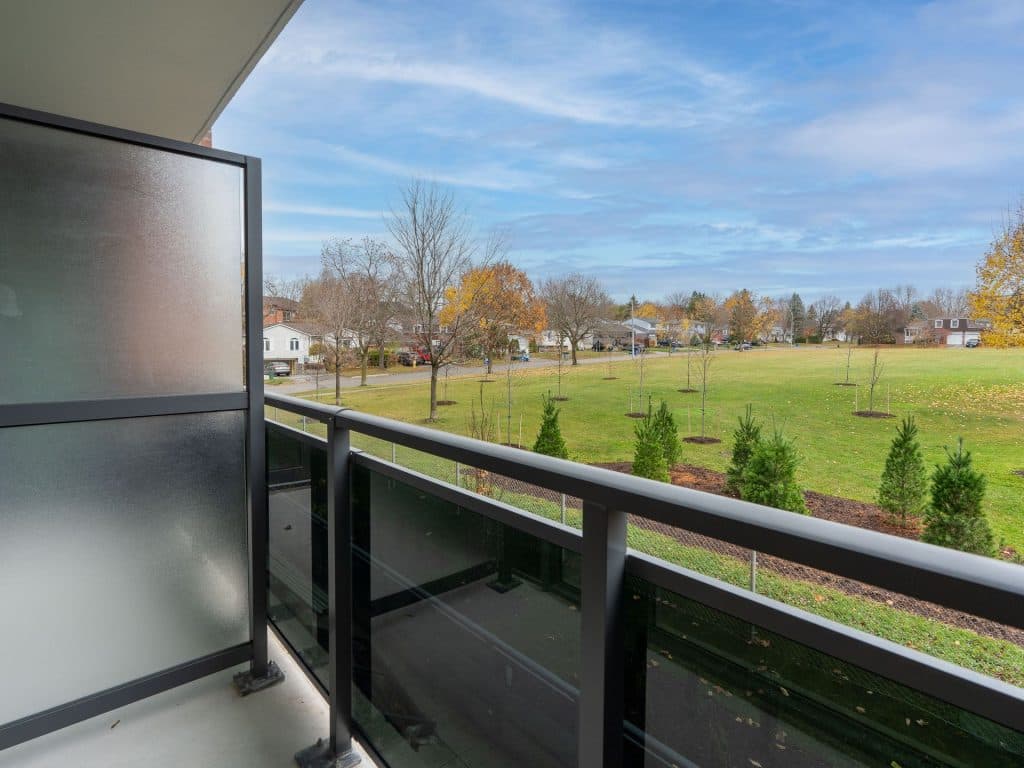 Shoreview — Bachelor (Studio) - Photo 19