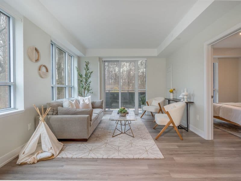 Shoreview — Bachelor (Studio) - Photo 26