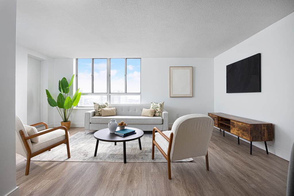Brampton Towers — 1 Bedroom - Photo 24