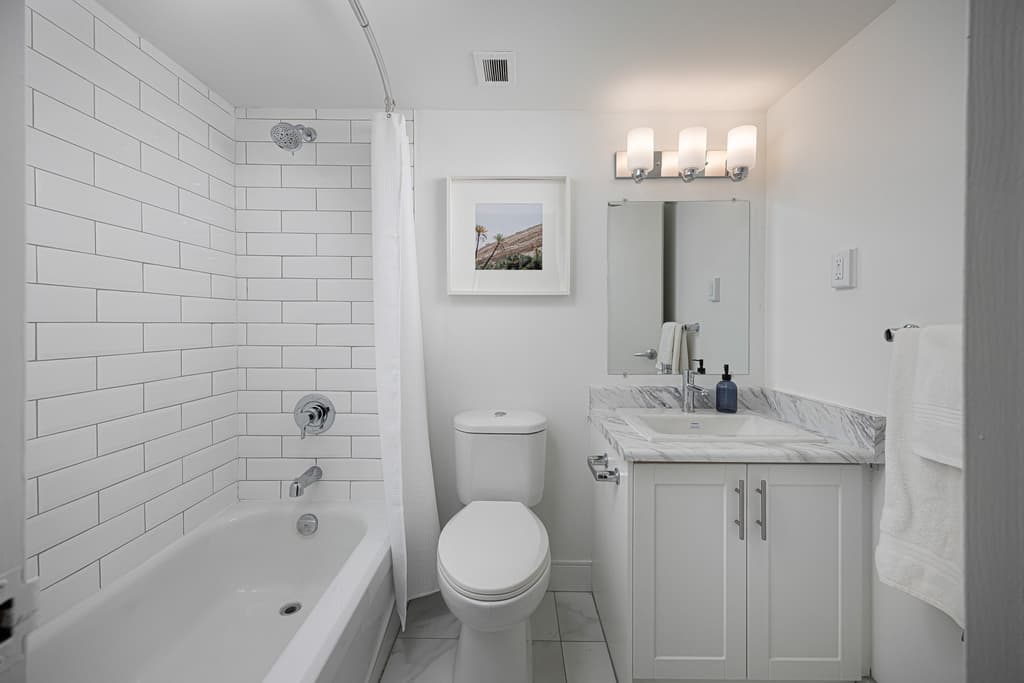 Brampton Towers — 1 Bedroom - Photo 27