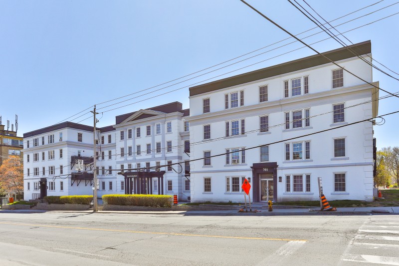 701 Eglinton Avenue West, Toronto for rent RentSeeker.ca